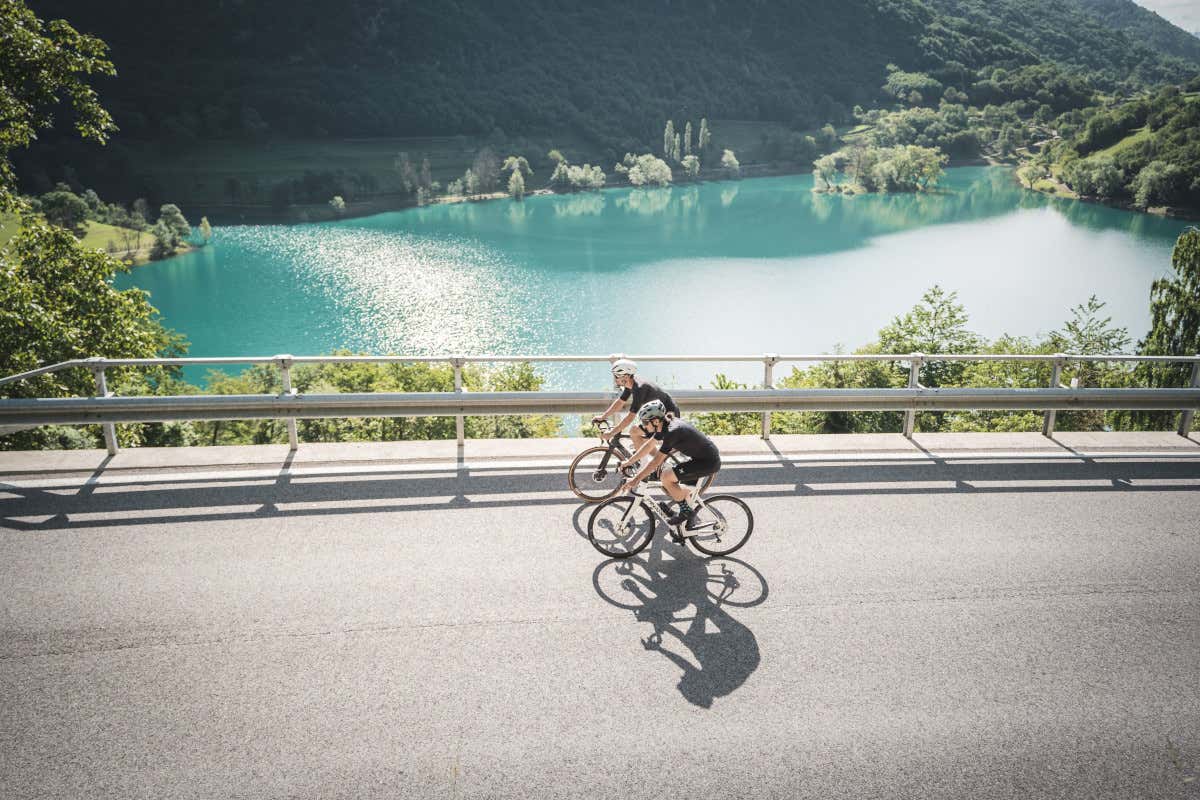 Nel futuro dei laghi lombardi una carta del turista