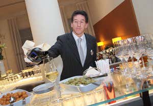 il barman dell'Hilton Garden Inn Firenze Novoli