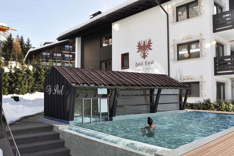 La nuova TY Pooll dell'Hotel Tyrol - Estate, la Val Gardena è pronta Sparaneve per sanificare 3 paesi