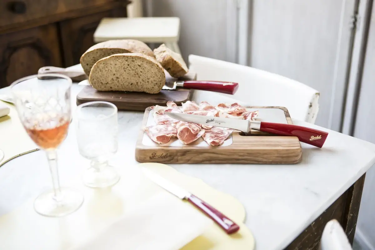 Gastronomia sostenibile: 6 italiani su 10 sono disposti a spendere di pi&ugrave; per un salame certificato