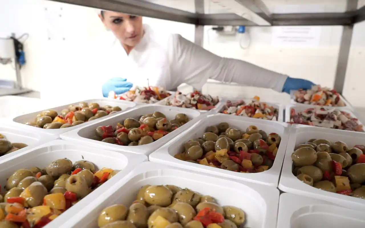 I piatti pronti di La Gastronomica (Fonte: Facebook) L'unione fa la forza per Gif, il nuovo player dei piatti pronti