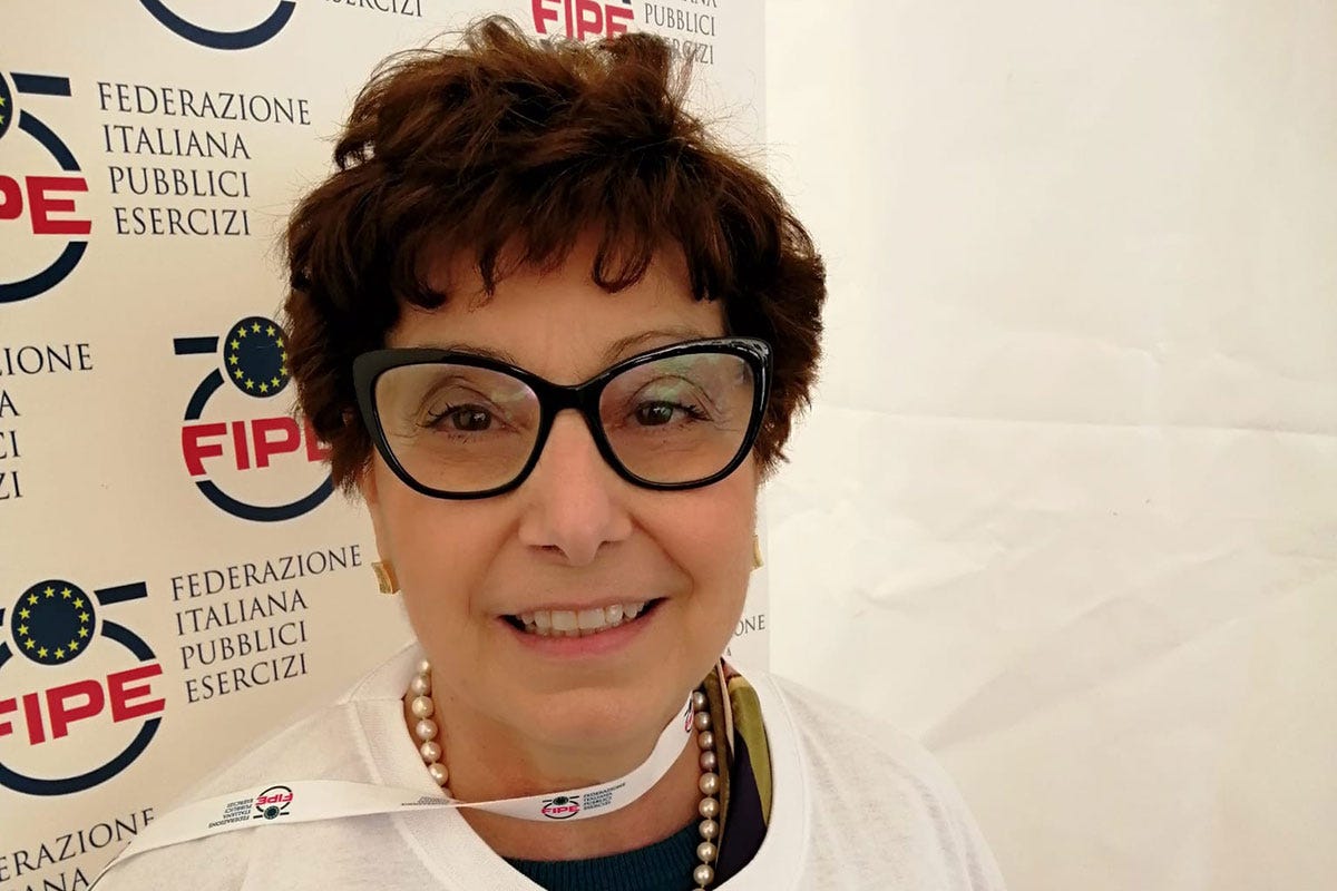 Gavina Braccu, presidente Fipe dell'area Galluara e Sardegna del Nord «Dateci tempo per programmare» L'appello di ristoranti e locali