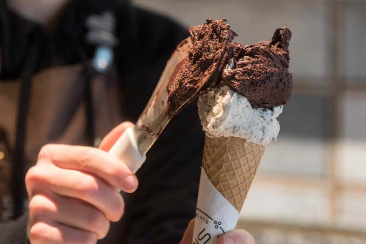 Un cono di gelato di 3Bis
