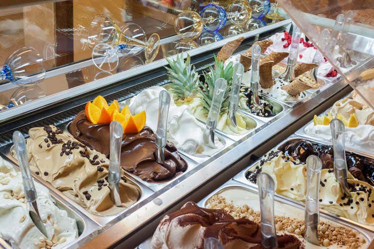 Le gelaterie con tre coni (Le gelaterie del Gambero Rosso Tre coni, 11 su 55 in Lombardia) Le gelaterie con tre coni (Le gelaterie del Gambero Rosso Tre coni, 11 su 55 in Lombardia)