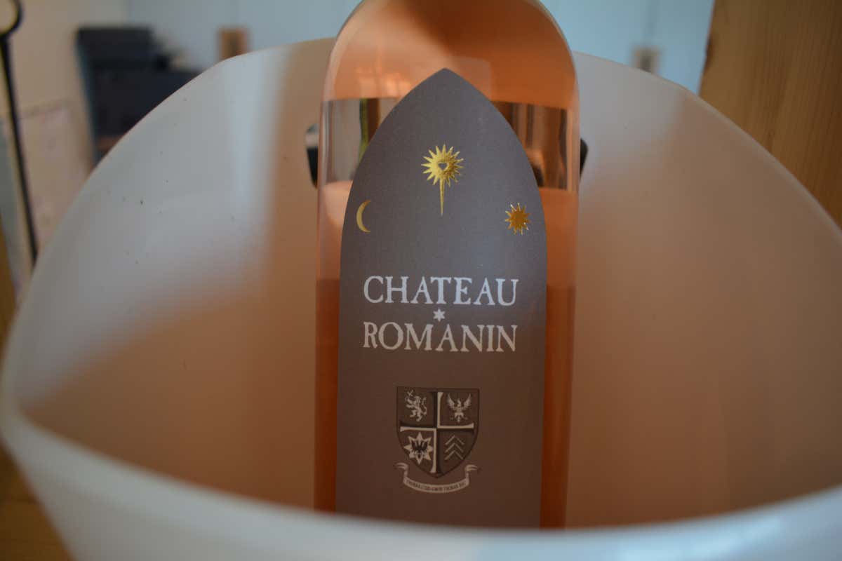 Un rosé di Château Romanin, uno dei pionieri della biodinamica in Provenza
