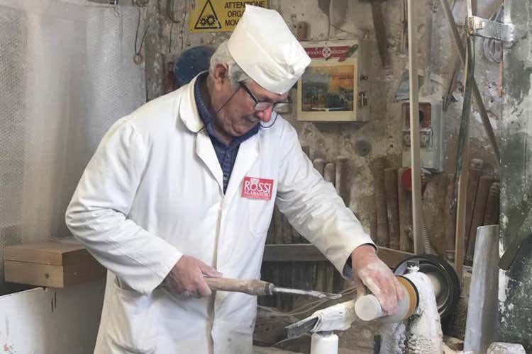 (Genuino Del Duca svela i suoi vini nella terra degli Etruschi) (Genuino Del Duca svela i suoi vini nella terra degli Etruschi)