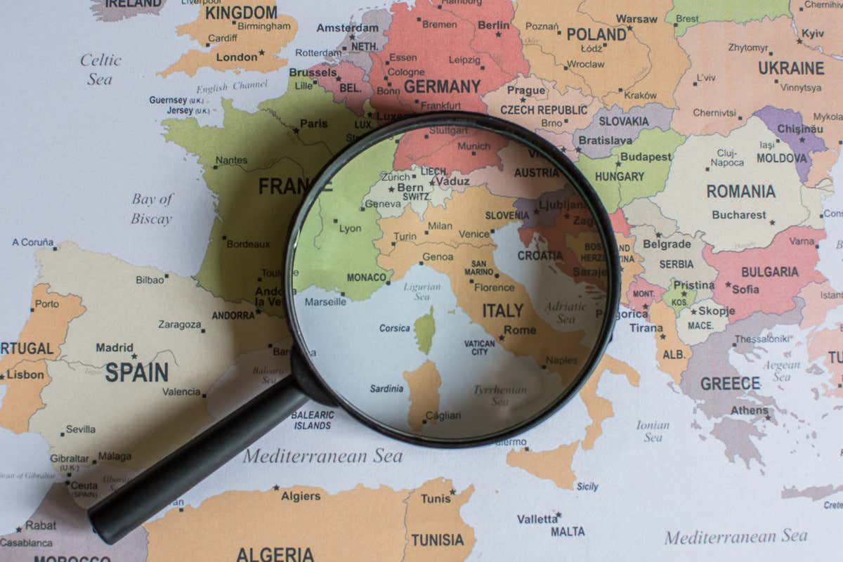 GeoNight: riscoprire la bellezza e l'importanza della geografia nelle città italiane