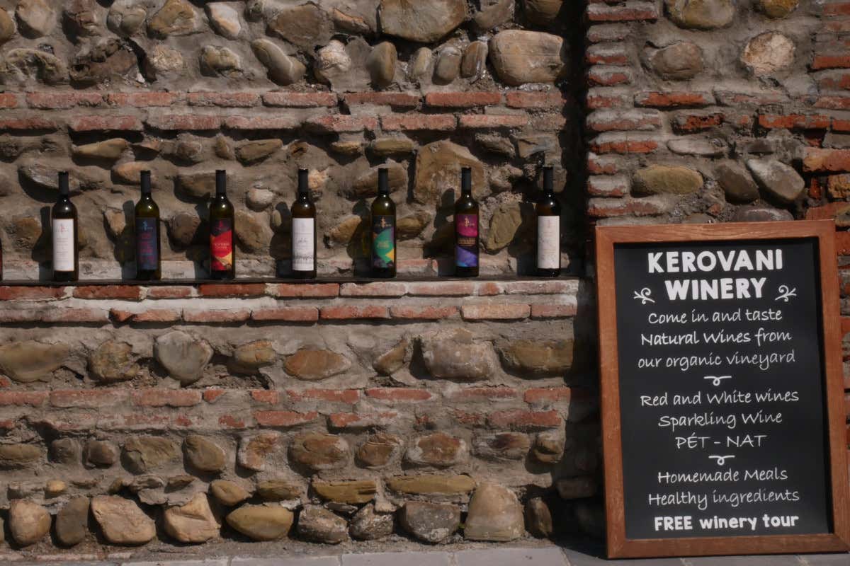 Alla scoperta del vino georgiano, una storia millenaria patrimonio dell'umanità