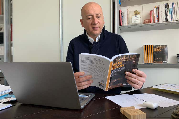 Il libro di Giacomo Pini è edito da Hoepli - Ripresa, via le aziende zombie I ristoranti ripartano dal personale