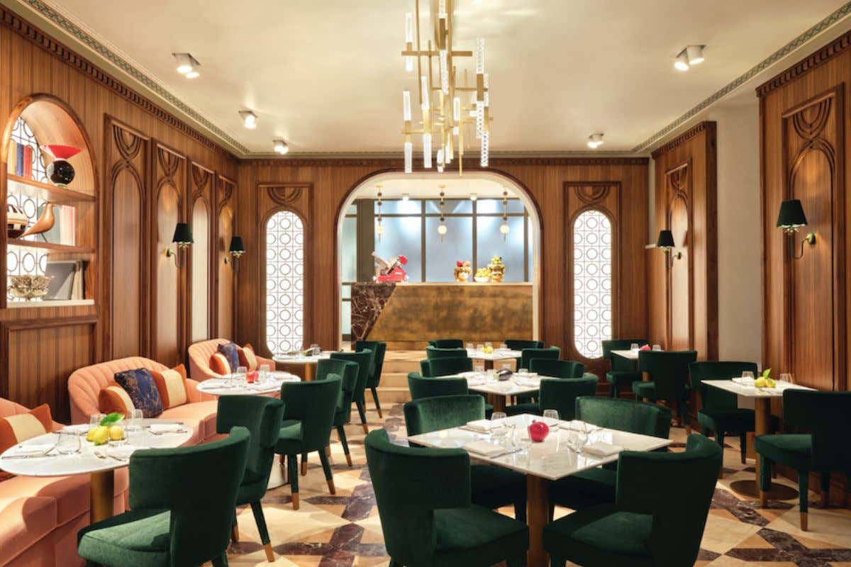 Fine dining, il futuro è negli hotel? Come si lavora in un ristorante d'albergo Fine dining, il futuro è negli hotel? Come si lavora in un ristorante d'albergo