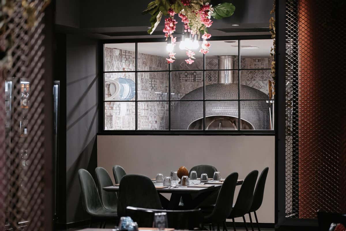 A Cassino c'è una pizzeria nata quasi per caso che è diventata un indirizzo cult A Cassino c'è una pizzeria nata quasi per caso che è diventata un indirizzo cult