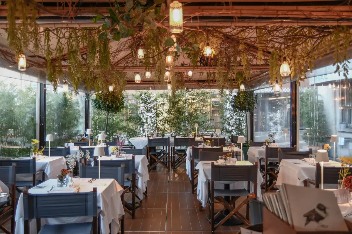 Il Giardino d&rsquo;inverno del Ristorante&nbsp; Stendhal, situato nel cuore di Brera a Milano A Milano il ristorante Stendhal festeggia il 35&deg; anniversario