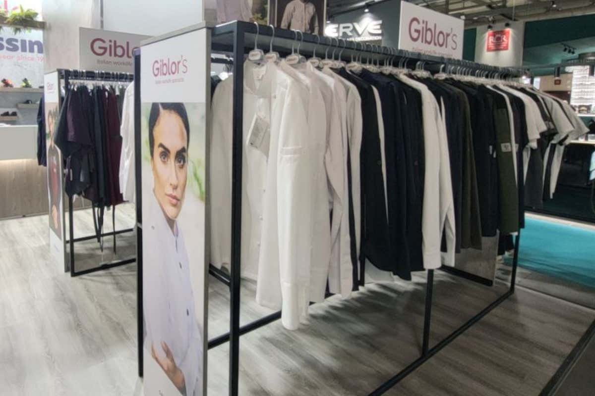 In cucina così come in sala: eleganza, stile e leggerezza con l'abbigliamento Giblor's