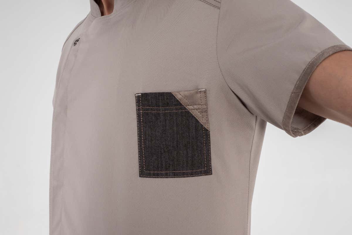 Dettaglio di taschino e manica della giacca Nathan di Giblor's