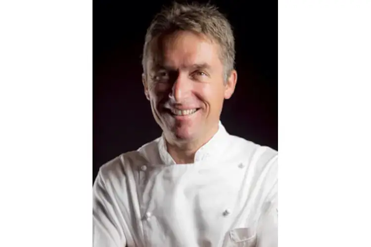 Gigi Luigi Dariz, ristorante Da Aurelio Cortina, Dariz, lo chef dei vip, cucina per l'asilo che era senza mensa per il covid