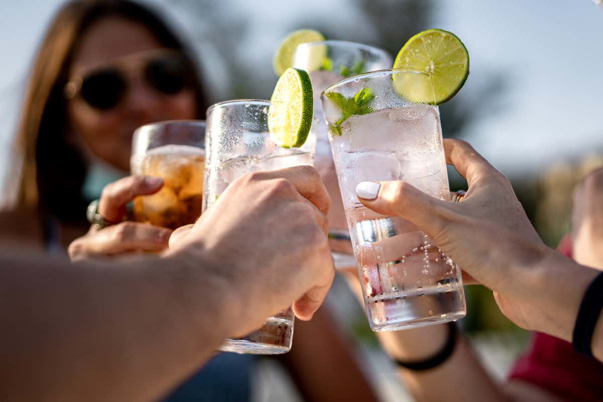 Il gin tonic è il drink più consumato nel dopo cena Il gin tonic è il drink più bevuto del dopo cena e il secondo tra gli aperitivi