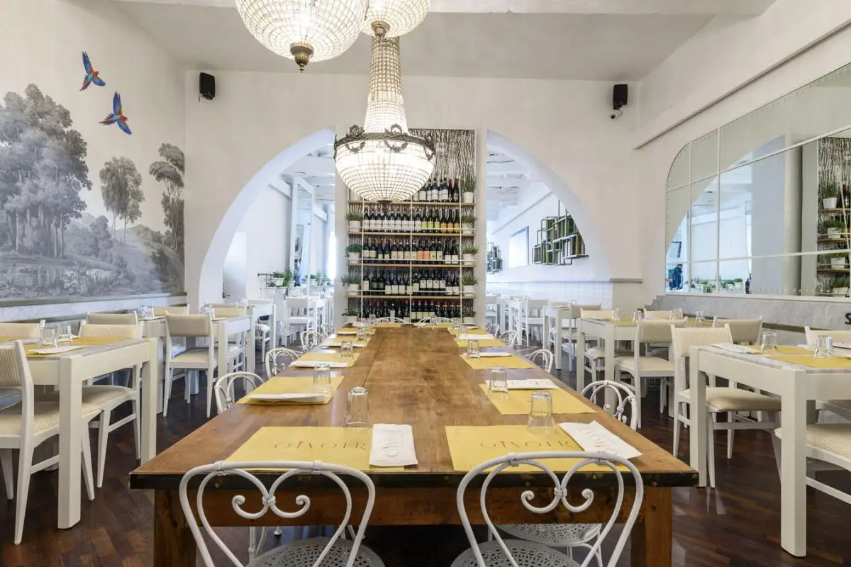 Un locale che unisce il gusto alla salute Ecco i migliori ristoranti di Roma dove giurarsi amore eterno