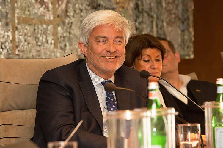 Giorgio Palmucci (Prima colazione in hotel Da punto dolente a carta vincente)