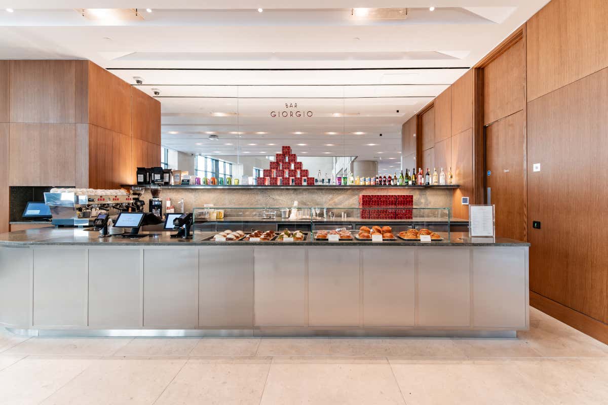 Giorgio Locatelli: «Basta compromessi, la mia cucina oggi è decrescita felice» Giorgio Locatelli: «Basta compromessi, la mia cucina oggi è decrescita felice»