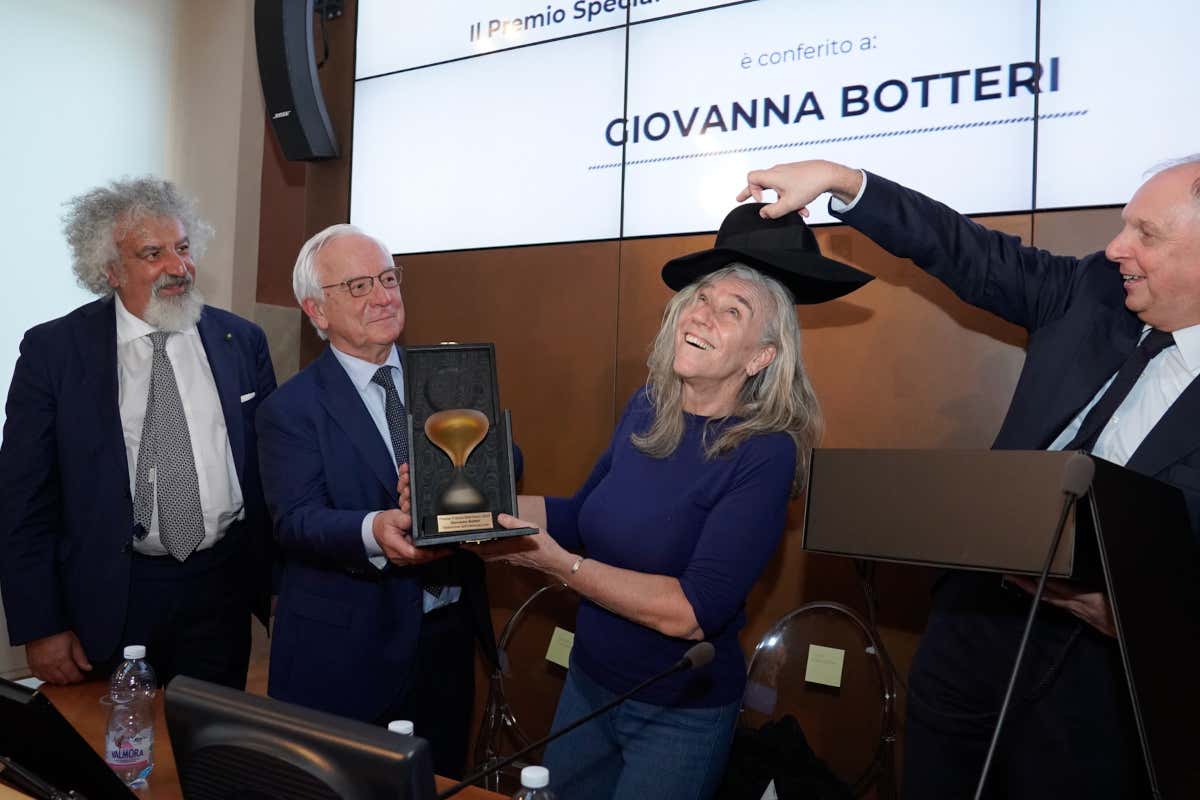 Piera Genta tra i vincitori del Premio Giornalistico Marchiaro Piera Genta tra i vincitori del Premio Giornalistico Marchiaro
