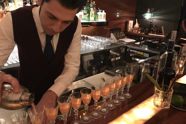 (Il giro del mondo in 18 cocktail con la drink list di The Spirit) (Il giro del mondo in 18 cocktail con la drink list di The Spirit)
