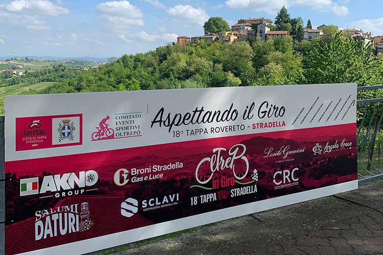Il Giro d’Italia arriva a Stradella il 27 maggio Aspettando il Giro d’Italia in Oltrepò tra vini e prodotti tipici Il Giro d’Italia arriva a Stradella il 27 maggio Aspettando il Giro d’Italia in Oltrepò tra vini e prodotti tipici