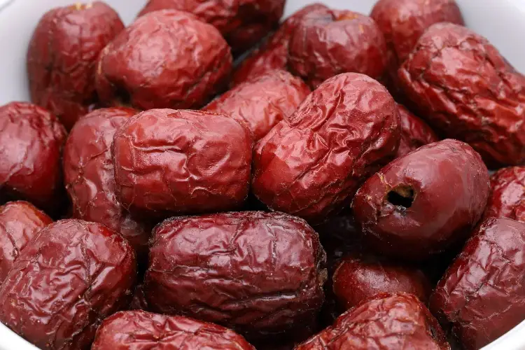 Giuggiole, scopri tutti i benefici salutari di questo frutto