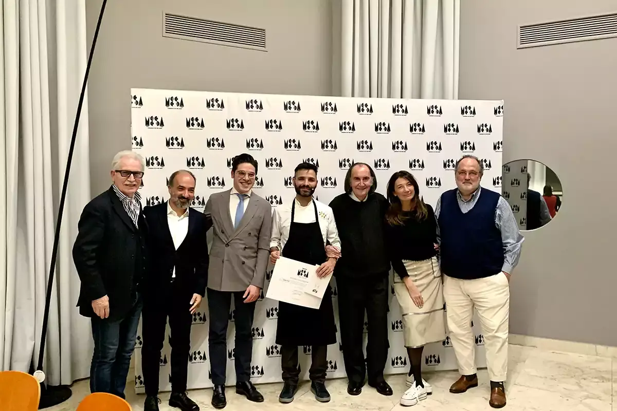 Sergio Mei, Pietro Pio Pitzalis, Alberto Piras, il vincitore Davide Atzeni, Gavino Sanna, Maddalena Fossati, Paolo Marchi, A Davide Atzeni la terza edizione del Premio Mesa