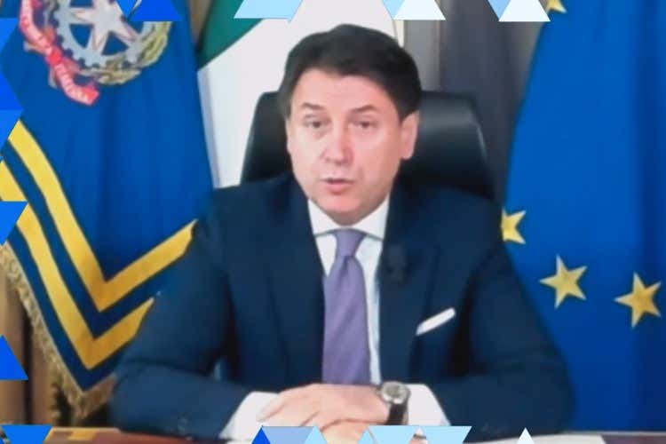 Giuseppe Conte - Nuove norme per la ristorazione, le richieste a Conte e ai ministri