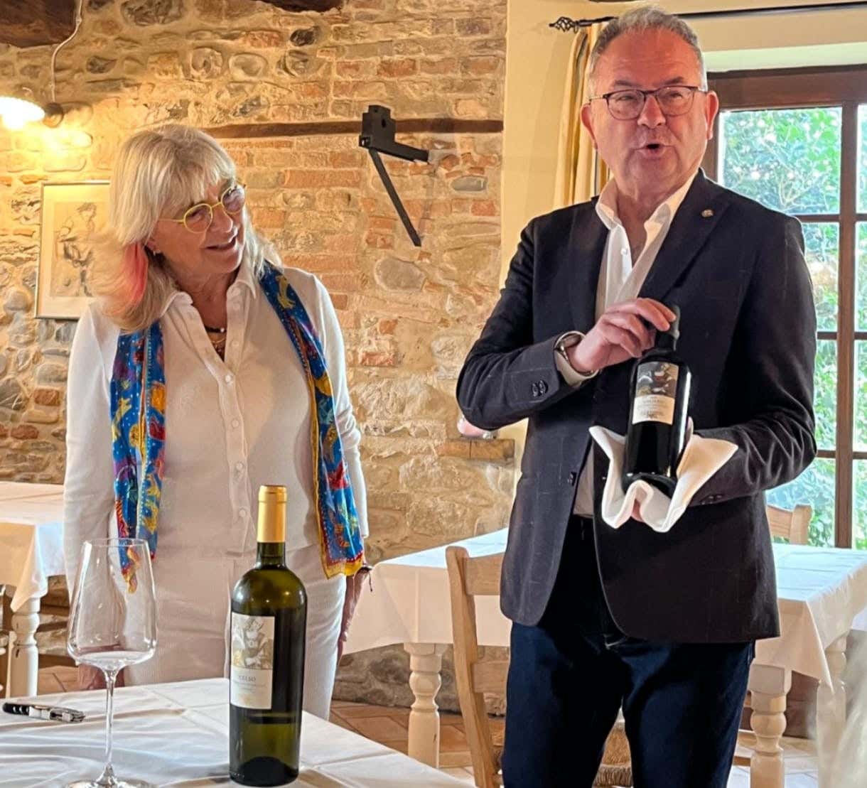 Il tartufo può salvare il vino: la nuova alleanza che parte dalle Marche Il tartufo può salvare il vino: la nuova alleanza che parte dalle Marche