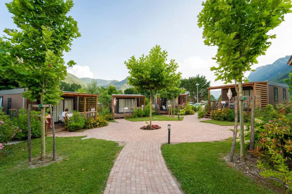 Lago Idro Glamping Boutique: 5 anni di autentico turismo open air