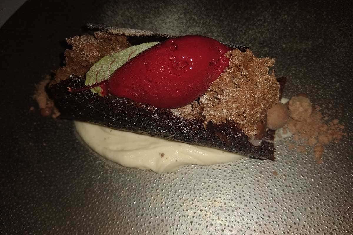 Dulcis in fundo Cos'è il lusso? La risposta nel menu di Giuseppe Stazione per il ristorante Il Glicine