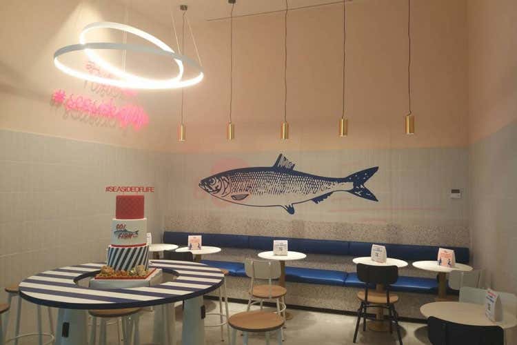 L'interno del locale - Il pesce nordico di Go! Fish arriva in Italia e atterra a Oriocenter