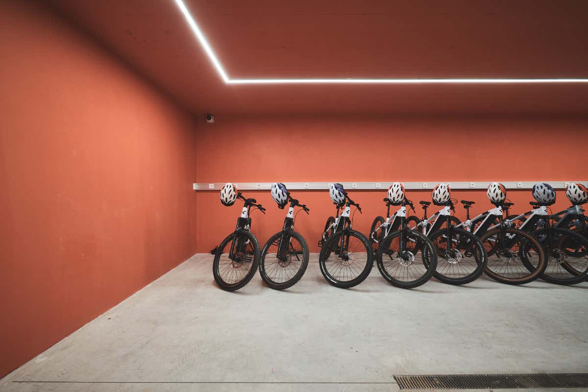 Hotel Ama Stay: una stagione tra avventura e arte in Alto Adige