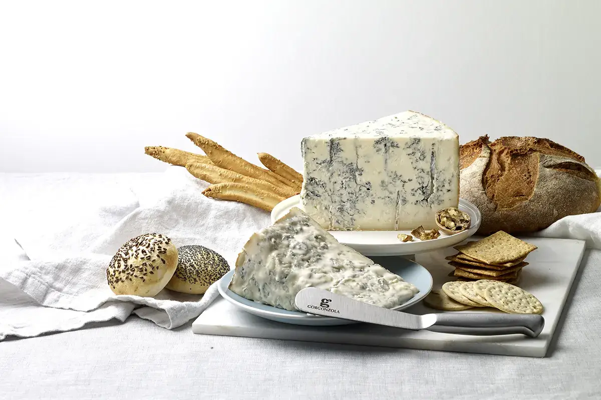Le radici di uno dei formaggi pi&ugrave; amati Gorgonzola Dop, tutto nasce da una sbadataggine