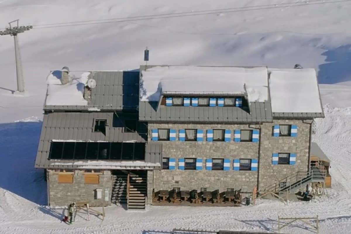 Rifugio Graffer: sconto contanti sugli sci scatena polemiche a Madonna di Campiglio Rifugio Graffer: sconto contanti sugli sci scatena polemiche a Madonna di Campiglio