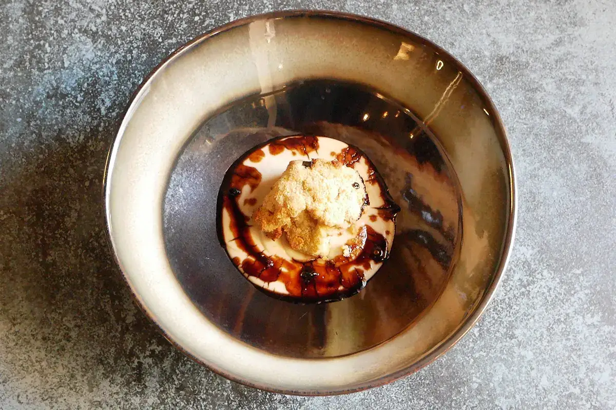Cavolfiore in crema Al Gramsci di Torino cucina contemporanea e pizza di ricerca