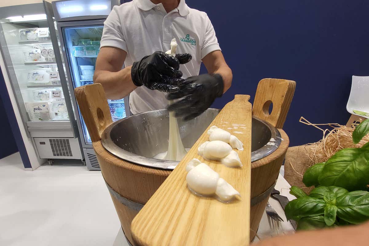 Granarolo Expert: soluzioni per la ristorazione professionale di alta qualità Granarolo Expert: soluzioni per la ristorazione professionale di alta qualità