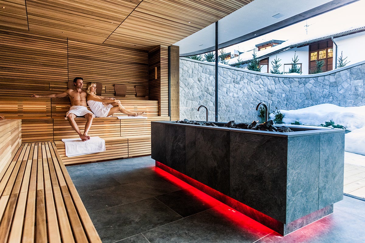Panorama sauna Granbaita Dolimites, tutto il fascino delle Dolomiti 365 giorni all’anno