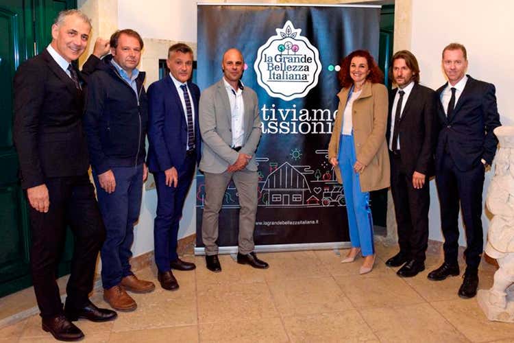 Eraldo Barale, Fabio Bergonzoni, Stefano Bighelli, Stefano Lonardi, Cristina Furiani, Leonardo Odorizzi, Antonio Cipriani Eraldo Barale, Fabio Bergonzoni, Stefano Bighelli, Stefano Lonardi, Cristina Furiani, Leonardo Odorizzi, Antonio Cipriani