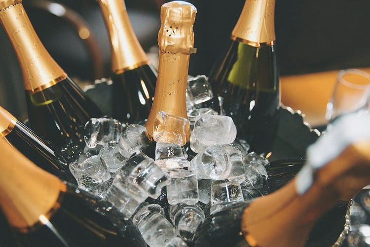 Tra le serate evento ce ne sarà una dedicata allo champagne (Grandi vini e star della cucina a Vinòforum, Spazio del Gusto)