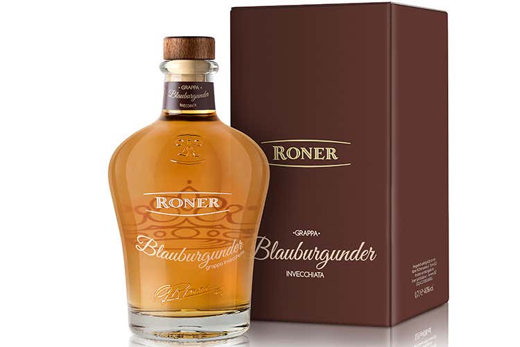 (Blauburgunder e Weissburgunder Grappe Roner di pura vinaccia)