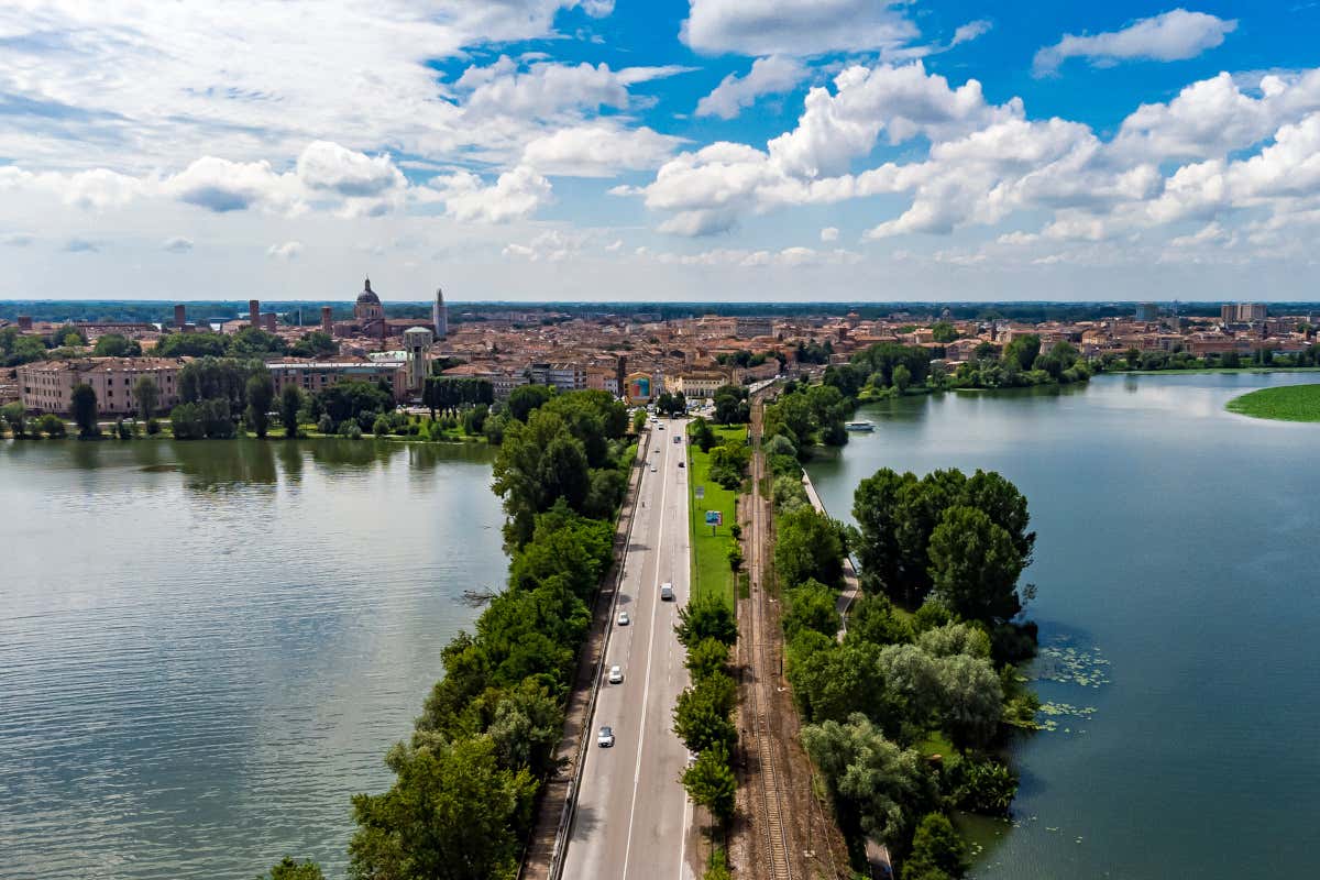 Cicloturismo sempre più sostenibile: i Green Road Award premiano la Liguria