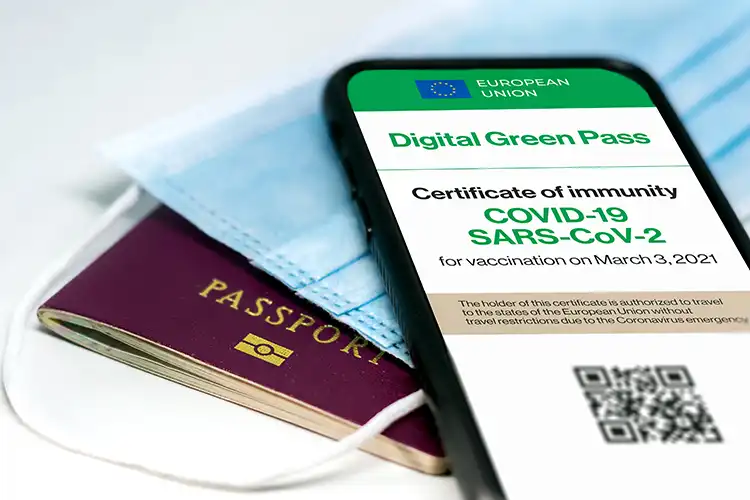 Un milione di europei hanno gi&agrave; il Green pass Europa pronta per il Green pass: un milione di cittadini lo hanno gi&agrave;