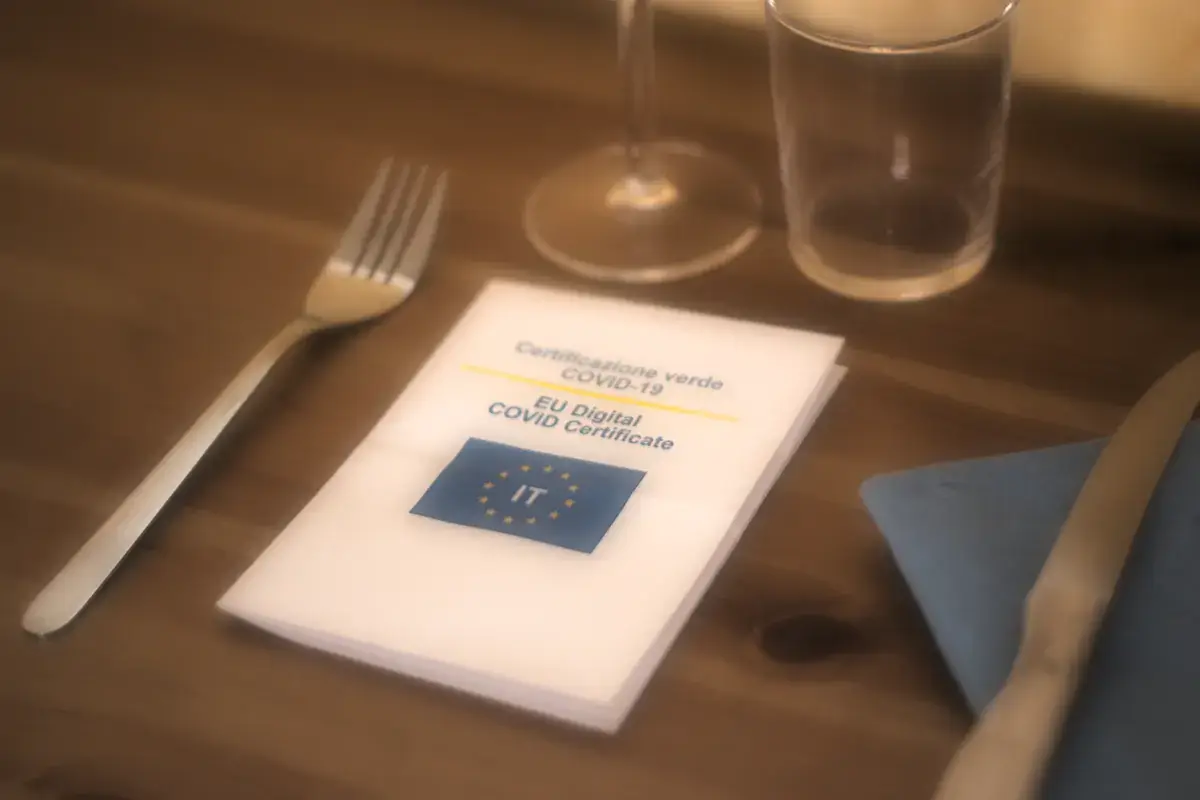 Ristoratore pro no vax: &ldquo;Basta Green pass non possiamo controllare tutti&rdquo;
