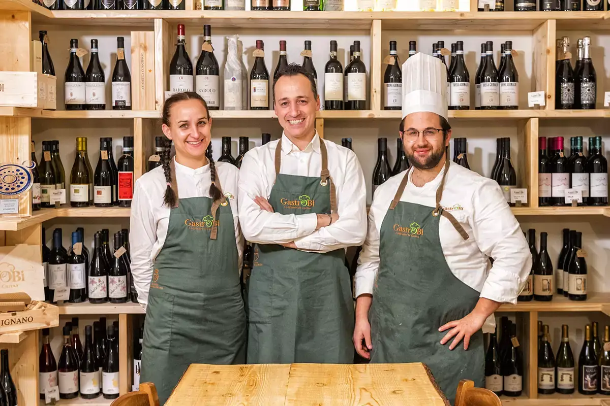 Beate con Matteo e Michele Antonelli Gastrobi, qui la merenda &egrave; enogastronomica