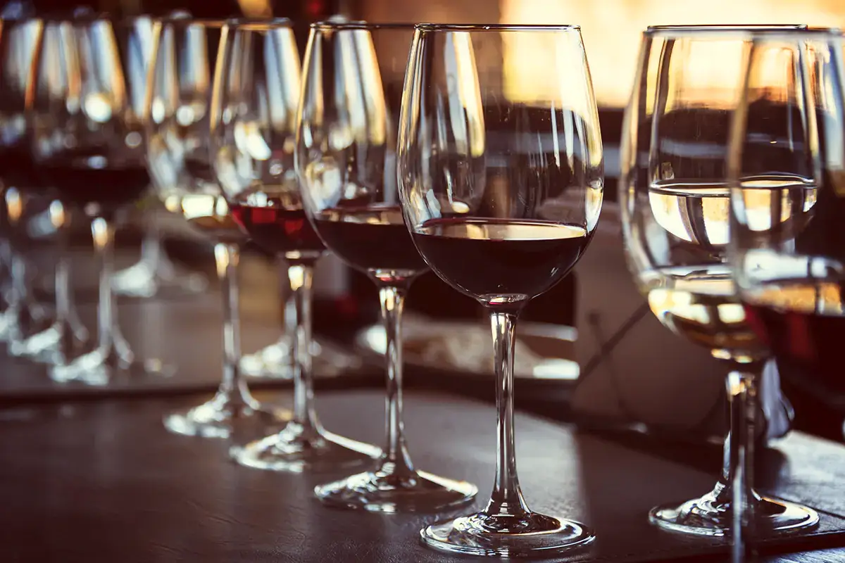 71 le Quattro Viti assegnate alle etichette venete Incetta di premi per i vini del Veneto nella guida Vitae 2022