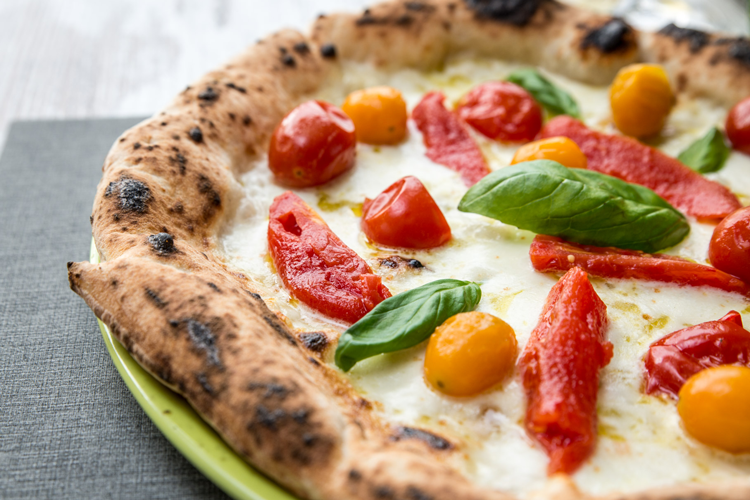 (Gustarosso Academy Si formano i pizzaioli di domani) (Gustarosso Academy Si formano i pizzaioli di domani)