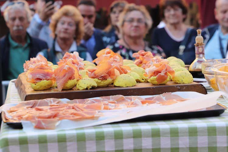 Weekend di gusto dall'11 al 13 ottobre (A Gusti.a.Mo 2019 l'omaggio ai sapori di Modena)