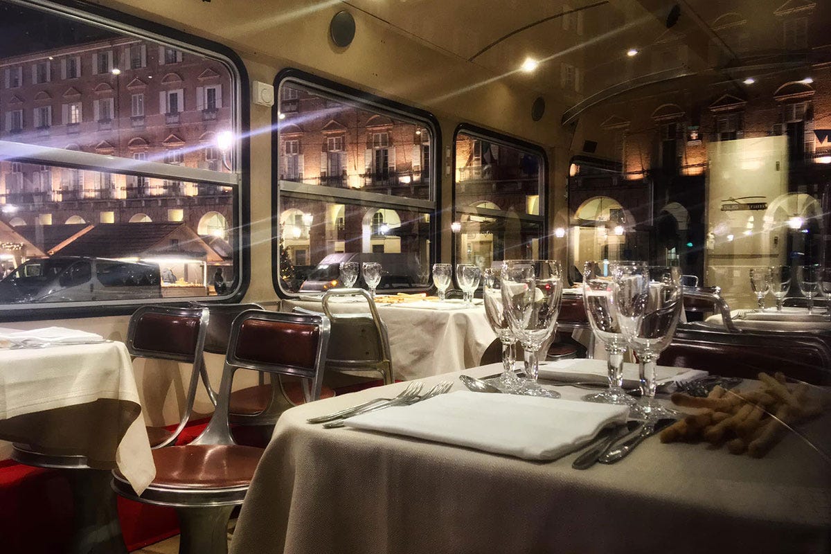 A bordo di Gusto tram Torino e la sua cucina si scoprono a bordo del... tram